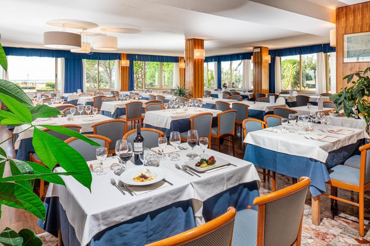 ביביונה Hotel Palace מראה חיצוני תמונה