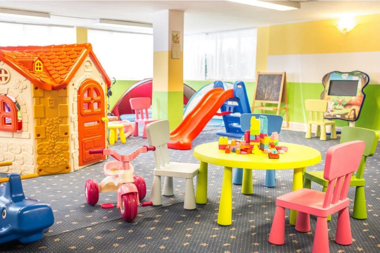 ביביונה Hotel Palace מראה חיצוני תמונה
