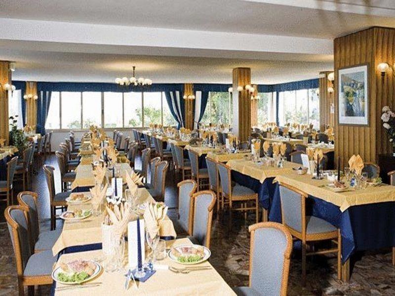 ביביונה Hotel Palace מראה חיצוני תמונה