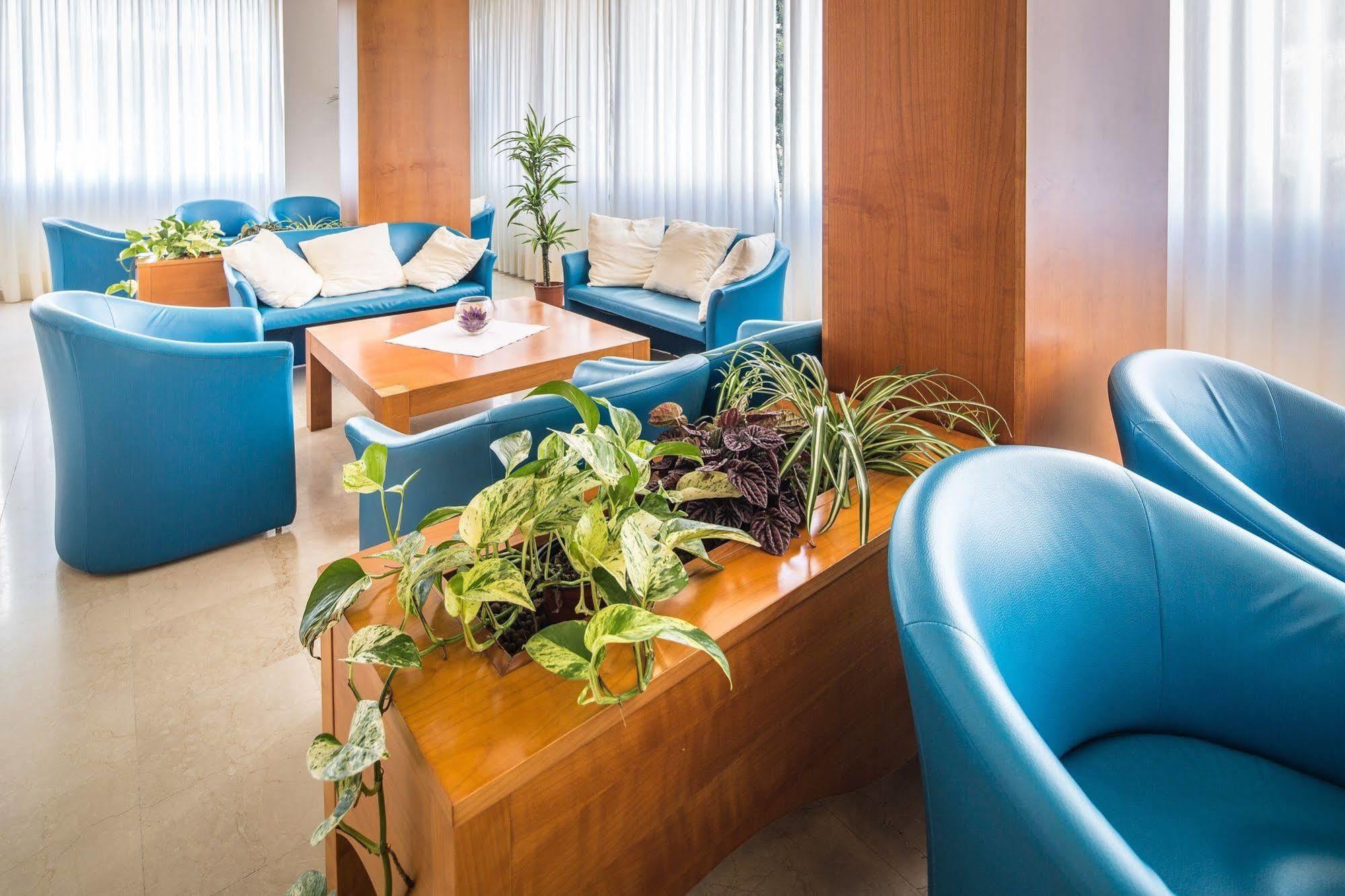 ביביונה Hotel Palace מראה חיצוני תמונה